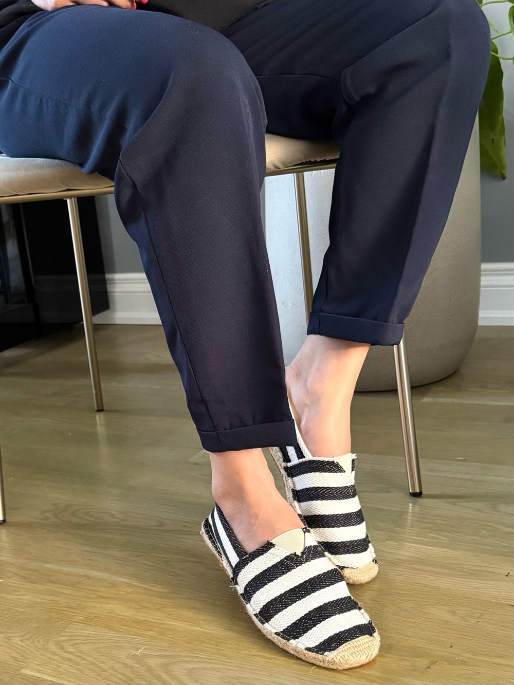 Women Striped Canvas Espadrille Slip-Ons - Black & White